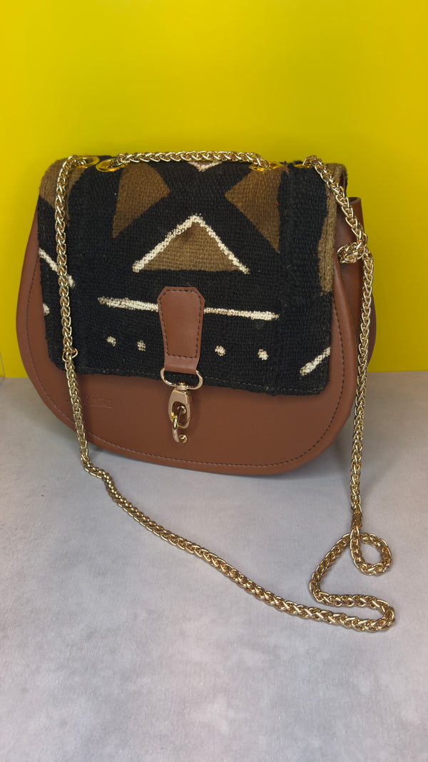 DiwaKi Bogolan Royale Chain Bag – African Mudcloth Leather Shoulder Bag with Gold Chain
