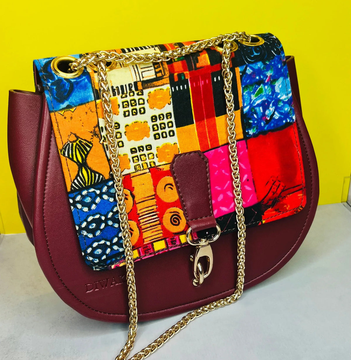 African wax pattern burgundy shoulder bag - DiwaKi