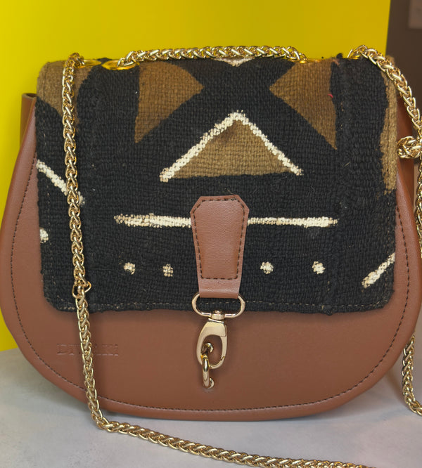 DiwaKi Bogolan Royale Chain Bag – African Mudcloth Leather Shoulder Bag with Gold Chain