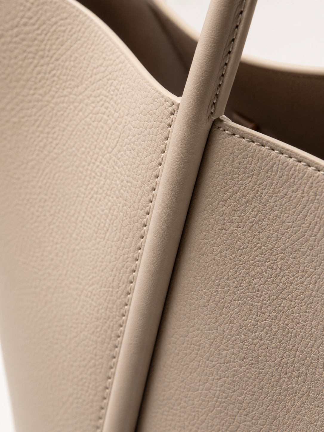 Genuine Leather Tote Bag: Elegant Work Travel Handbag, Zipper Shoulder Carry