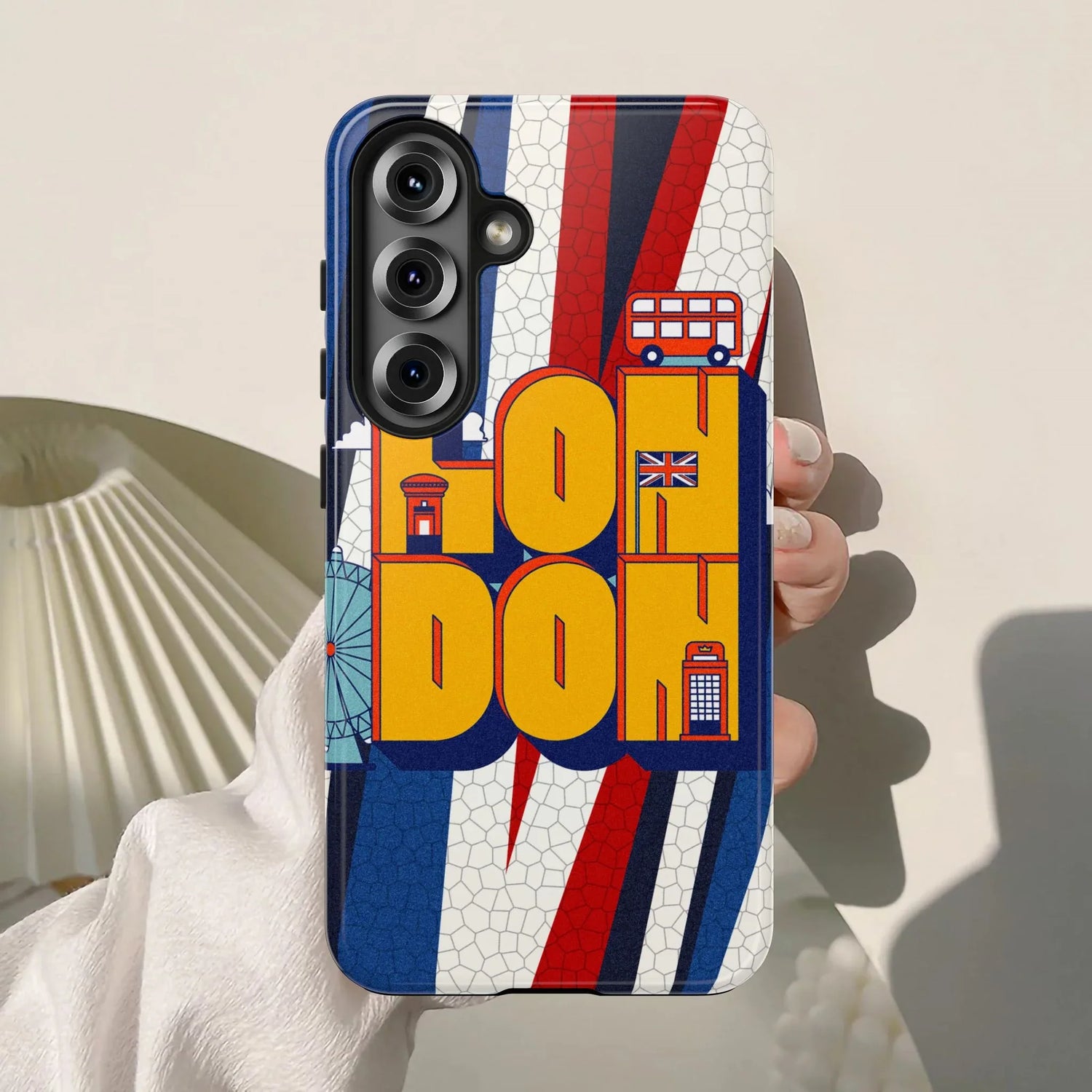 London Graphic Tough Phone Case – Retro Union Jack Travel Design - DiwaKi