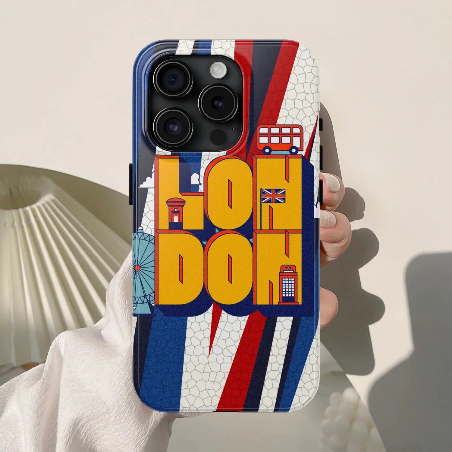 London Graphic Tough Phone Case – Retro Union Jack Travel Design - DiwaKi