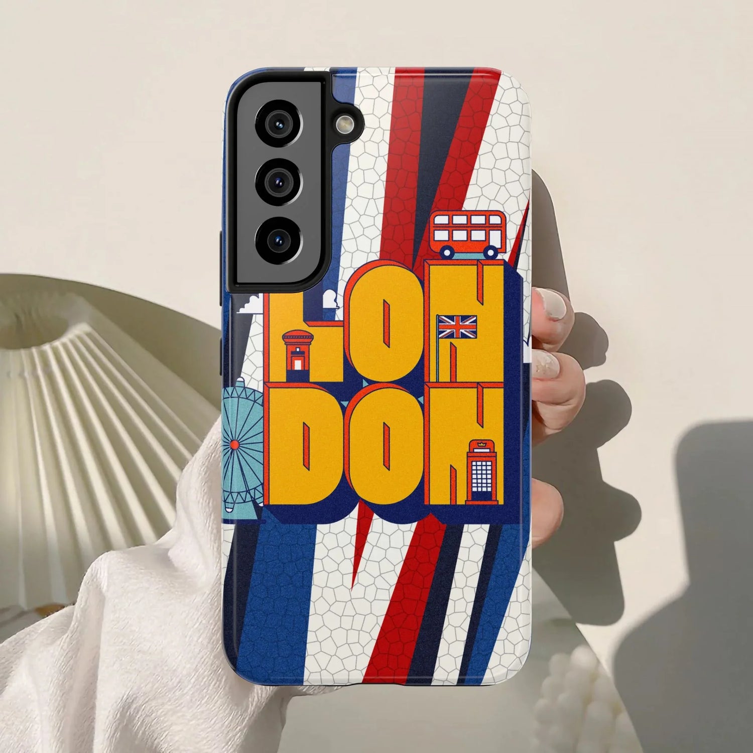 London Graphic Tough Phone Case – Retro Union Jack Travel Design - DiwaKi