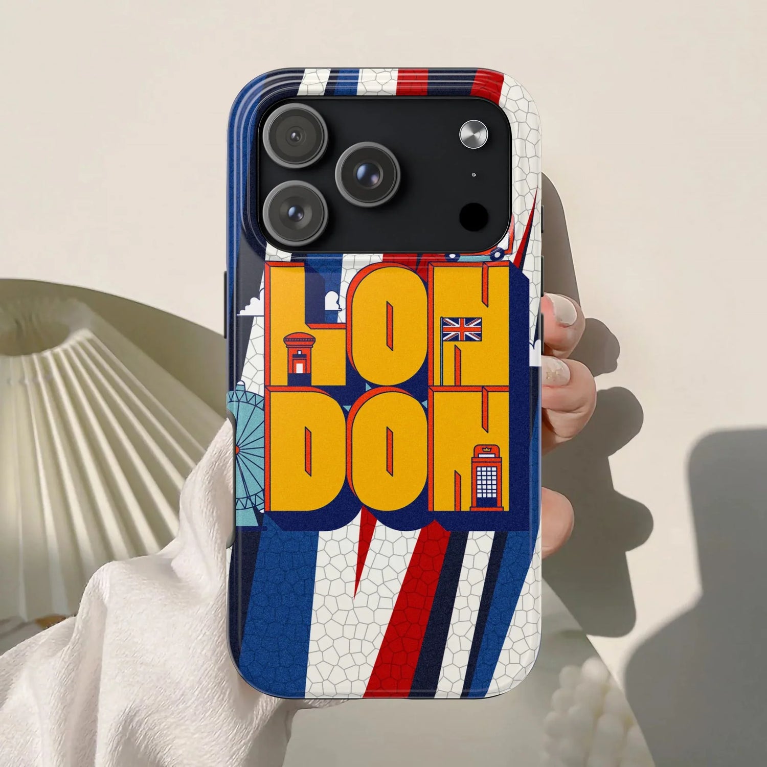 London Graphic Tough Phone Case – Retro Union Jack Travel Design - DiwaKi