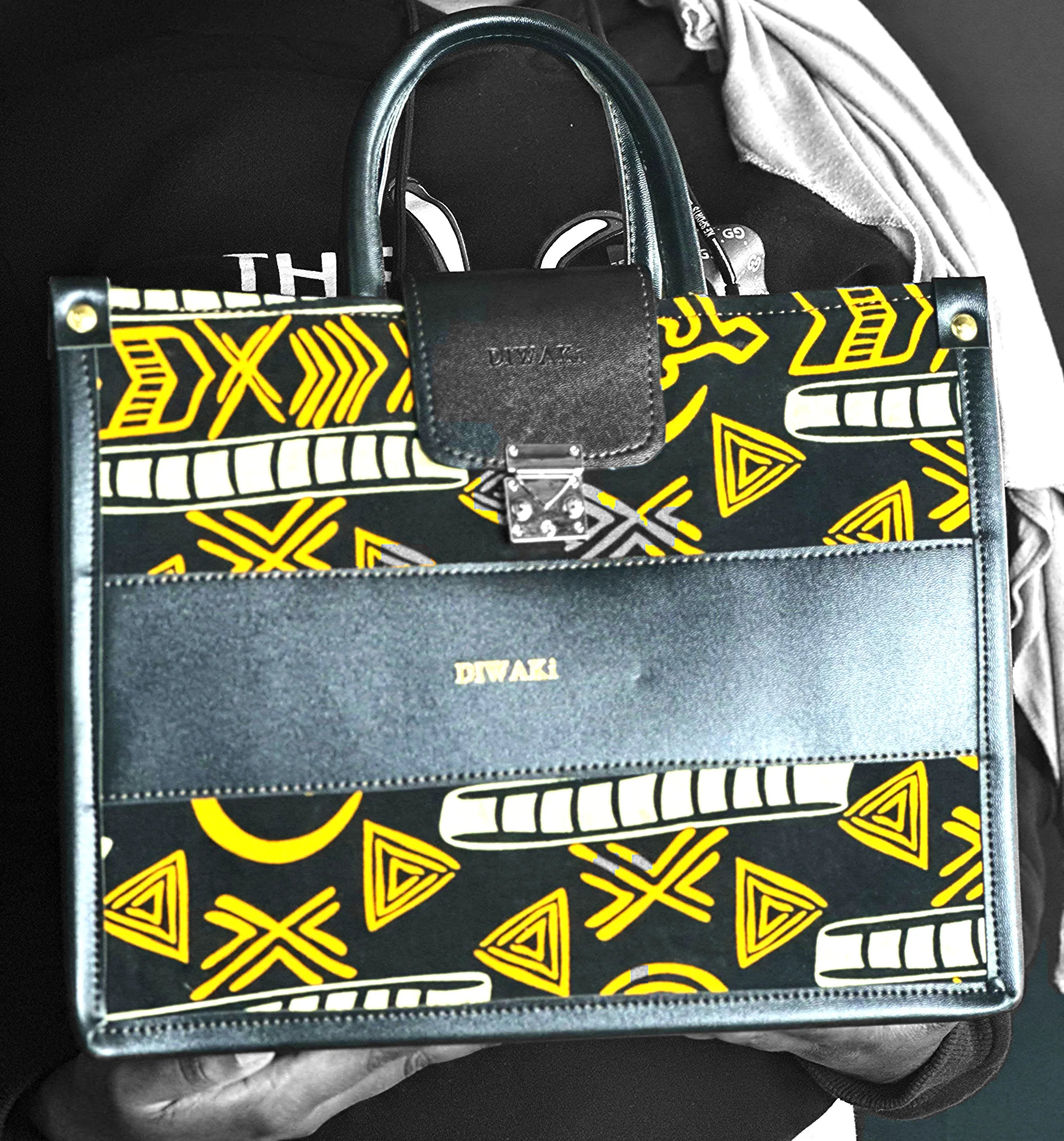 Vegan leather African bogolan print handbag - DiwaKi