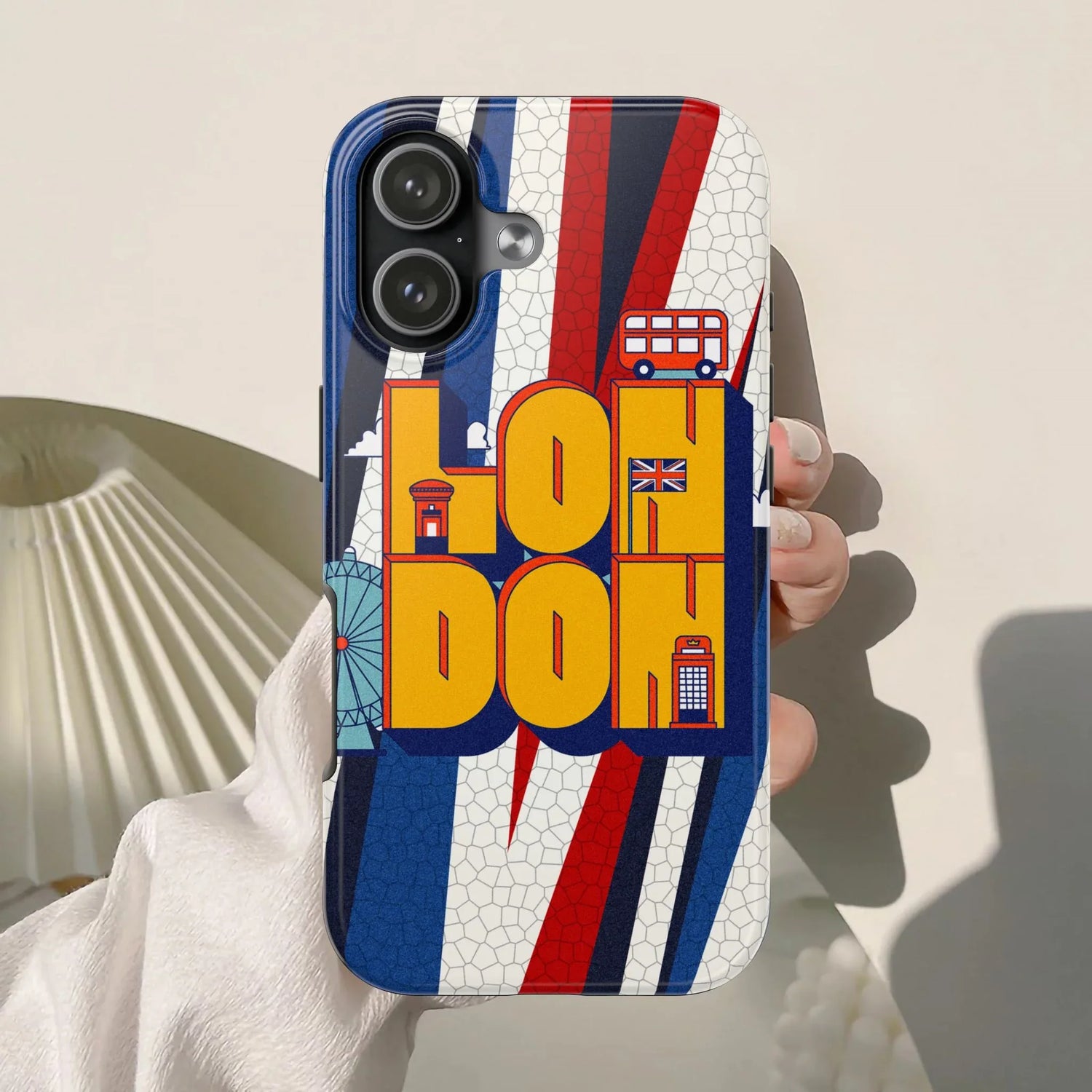 London Graphic Tough Phone Case – Retro Union Jack Travel Design - DiwaKi