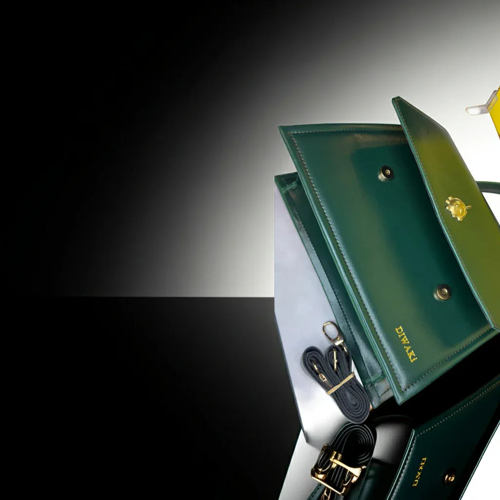 African leather Akan mask handbag - DiwaKi